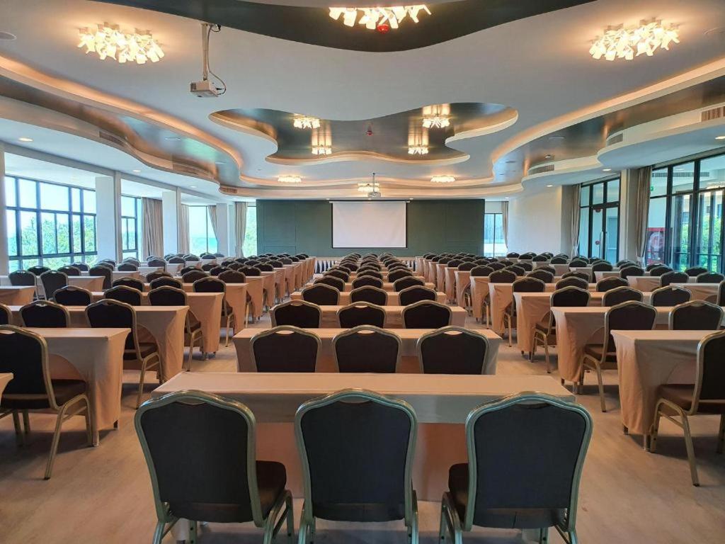 อีโค โคซี บีชฟรอนต์ รีสอร์ต ชำอำ  Hotel หัวหิน ภายนอก รูปภาพ